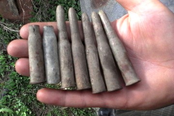 Muniţie rămasă neexplodată, găsită la Crucea